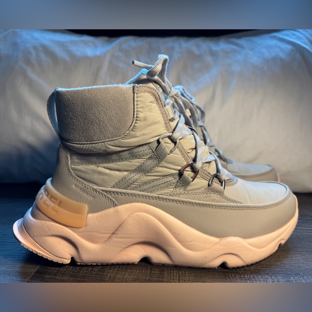 Sorel Kinetic Impact Boots, Waterproof Stylish Gray and Pink Women's Sneakers